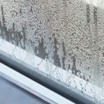 窓の結露防止